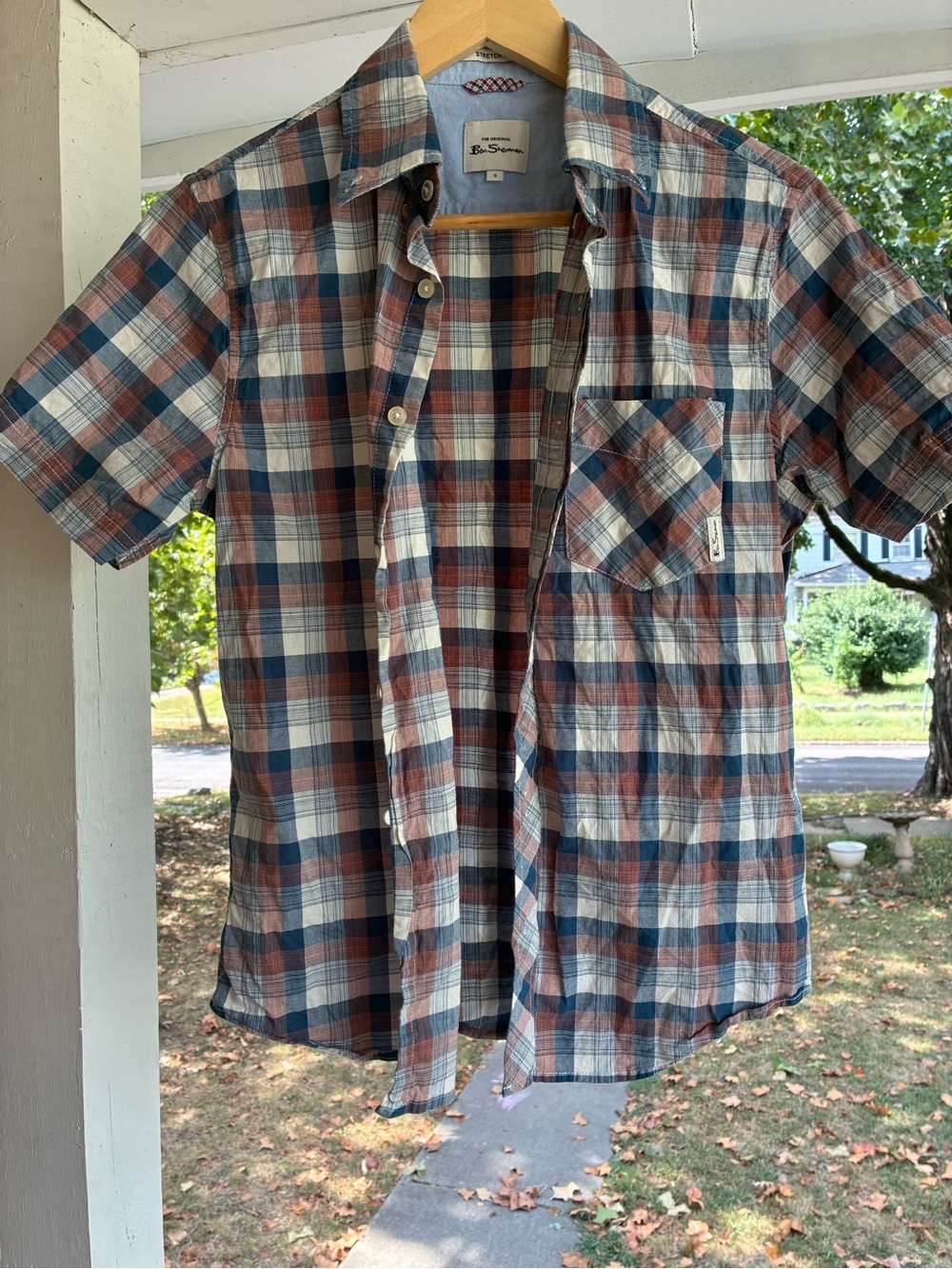 100% Cotton Ben Sherman Short-Sleeve Plaid Button-Down